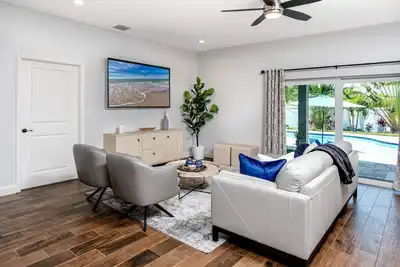 Image de Livin` Largo | Beautiful Home with Private Pool, 15 minutes from Clearwater Beach