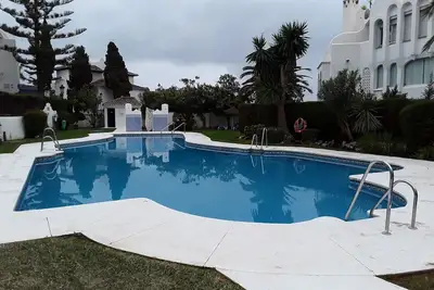 Image de Apartment with garden in Urb/Medina del Zoco, Mijas Costa: 5 min beach and swimming pool