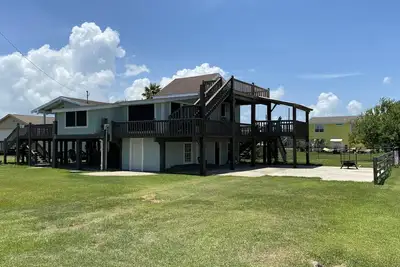 Image de Spacious 4 bdr house w/ Rv hookup, on beach access road