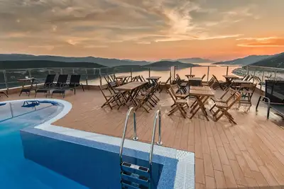 Image de Hotel Jadran - Double Room with Balcony and Sea View 1