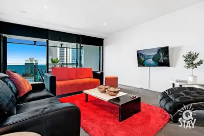 Image de Circle on Cavill - 1 Bedroom + Study Ocean Airbnb