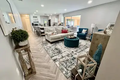 Image de Central to Ami, Sarasota, Clearwater, St. Pete and Tampa!