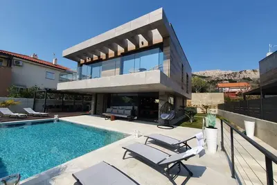 Image de Villa de luxe avec la piscine Baska, Krk (K-19534)