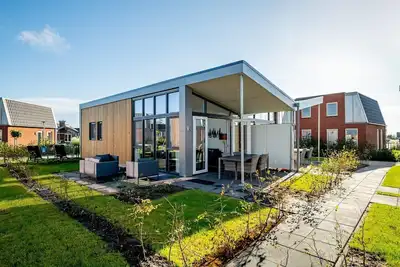 Image de Stay in our compact Knilles 2 luxury lodge with a sauna.