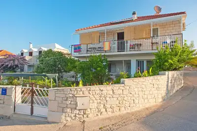 Image de Appartements Jaka, (16622), Sumartin, Croatia