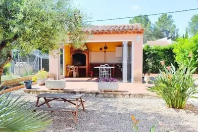 Image de Villa à Ametlla de Mar pour 8 pers avec piscine privée, jardin et cuisine d'été, proche plage