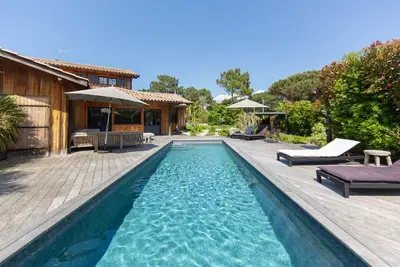 Image de Villa Palombes au Cap Ferret villa de charme avec piscine