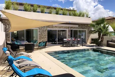 Image de Villa luxe, 5 suites parentales, piscine, jacuzzi
