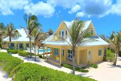 Luxury 3bd Beach Front, # 5 Yellow, Stunning Views