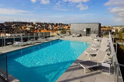 Image de Joli appartement pour 4 personnes avec piscine, Wifi, Tv, balcon et parking