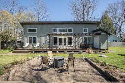 Image de Guesthouse on Main Street | 2 Bed, 2 Bath