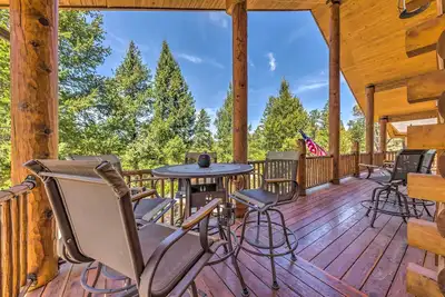 Image de Quiet Ruidoso Cabin w/ Deck & Private Hot Tub