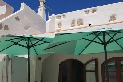 Image de Experience idyllic Algarve house, 400m to harbor & beach, fast WiFi, heatable