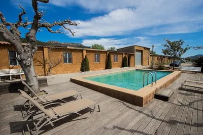 Image de Votre propre domaine privé à seulement 20 km de Salou!