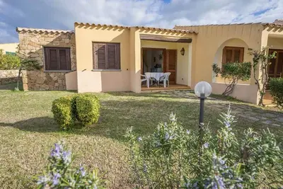 Image de Residence Baia Sant'Anna with swimming pool and two bathrooms BudoniRentals
