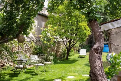 Image de Maison de ville 5/6 couchages avec clim, garage et grand jardin