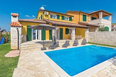 Image de Charming Villa Maria Villanova with a swimming pool
