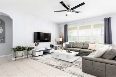 Image de Last Minute Disney! Private Pool, Hot Tub, Game Room & Themed Bedrooms. Book Now! #56613