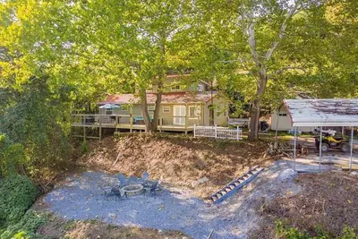 Image de Private Hot Tub! Rustic Retreat Along Douglas Lake