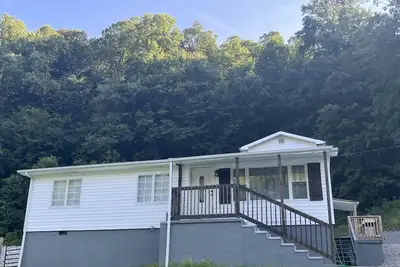 Image de Devil Anse Off Road Lodging Hatfield & McCoy Trail House