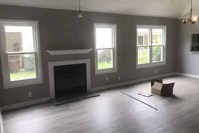 Image de Palace Retreat, with beautiful fire place. Newly remodeled