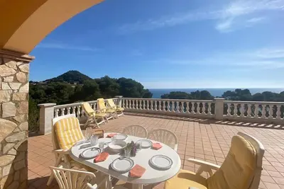 Image de Location de villa avec vue mer à Begur, Sa Tuna