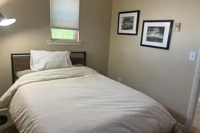 Image de Privé appartement 2 ch 1 de bain sur 1\/2 acres