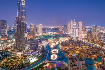 Image de Amazing Downtown Dubai Flat with Pool, Burj View, Sleeps 10