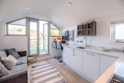 Papillon, a modern Southwold flat with balcony