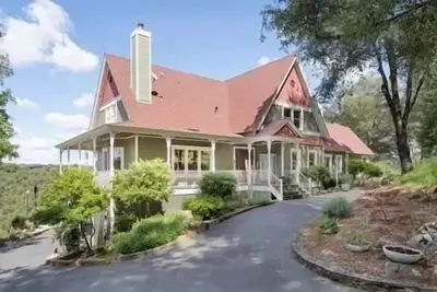 Image de Heart of Amador Wine Country Private 40 acres and Views!