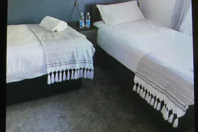 Image de Bournville park, spectacular comfortable house close to transport links