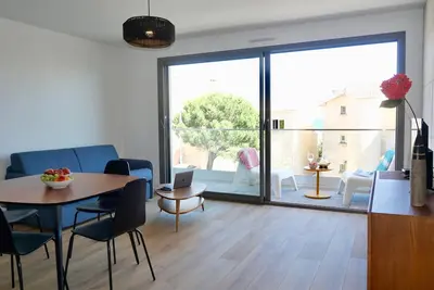 Superbe apt neuf climatisé 2nd ligne, balcon, jardin, prestations haut de gamme3