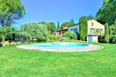 Image de Magnifique maison à Montaren et St.