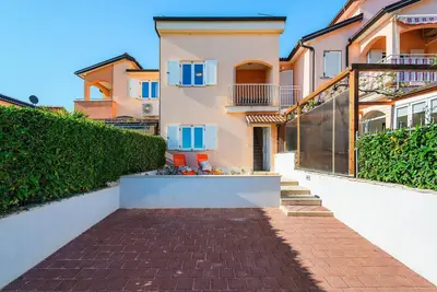 Image de Superbe maison de 3 chambres à Vabriga