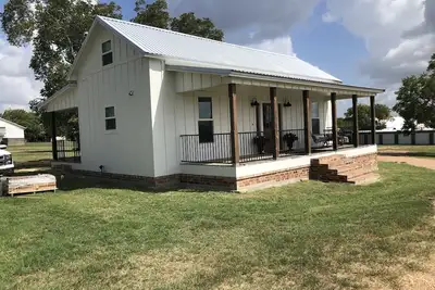 Image de The White Magnolia Cottage