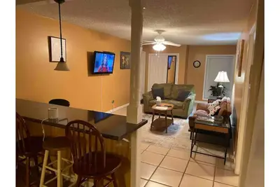 Image de Room to Relax, spacious 1 Bedroom, Washer/Dryer,
