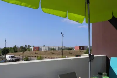 Image de Ravissant T3 neuf, proche plages, parking souterrain, classé 3 étoiles