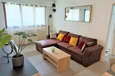 Image de Agréable appartement 2 pièces dans résidence avec piscine
