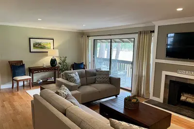 Image de “The Cradle Cottage\", 3 bed-2 bath, renovated condo a short walk to Pinehurst Cc