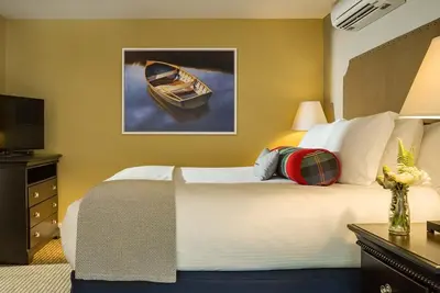 Image de Luxury King Room with Parlor and Balcony