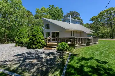 Image de Edgartown Gem! 5 Mins To The Beaches!