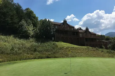 Image de Smoky Mountain Country Club Golf - minutes from Bryson City, Cherokee & Dog okay