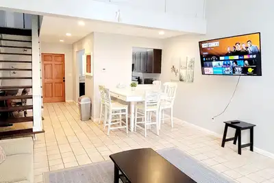 Image de 2165 Townhome style 2 miles from white sands of Belleair Beach