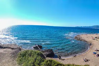 Image de Vacation House Sisina - 10 min from the sea