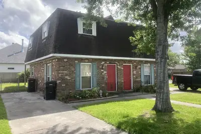 Image de 2 Bedroom Townhouse Near French Quarter