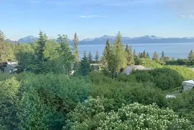 Image de An Alaskan Home Away From Home - in Homer, Alaska