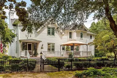 Image de ★ Luxury 5 Br Villa Heart of Village Steps From #2