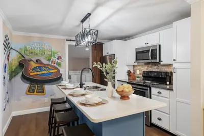 Image de ⚡️Casino home 🎲 2 bedroom Bungalow in the heart of Bristol