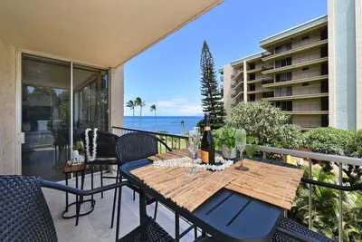 Image de Royal Kahana 301 Remodeled OceanFront 2bd w Ocean Views Pool