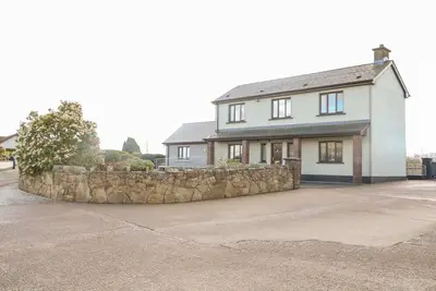 Image de Derriens Farmhouse, pet friendly in Letterbreen, County Fermanagh